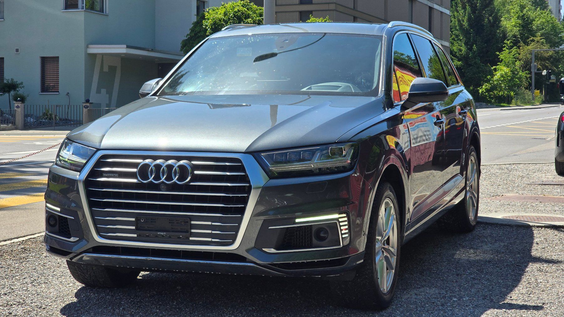Audi Automobili: Audi Q7 E-Tron – Usato da Emmenbrücke venduto da meu_2j8p