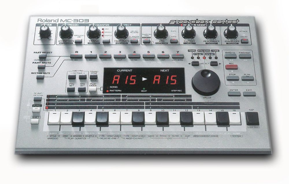 Roland MC 303 Groovebox (Defekt) in Heiligkreuz (Mels) für CHF 99 – mit ...