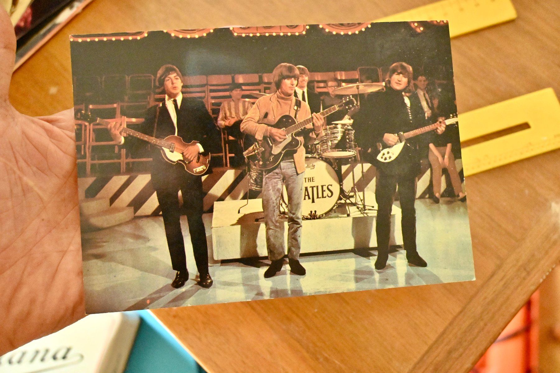 Schallplatten: VINTAGE Beatles POSTKARTE Italy – Gebraucht aus Pfaffhausen von mono_rec 5