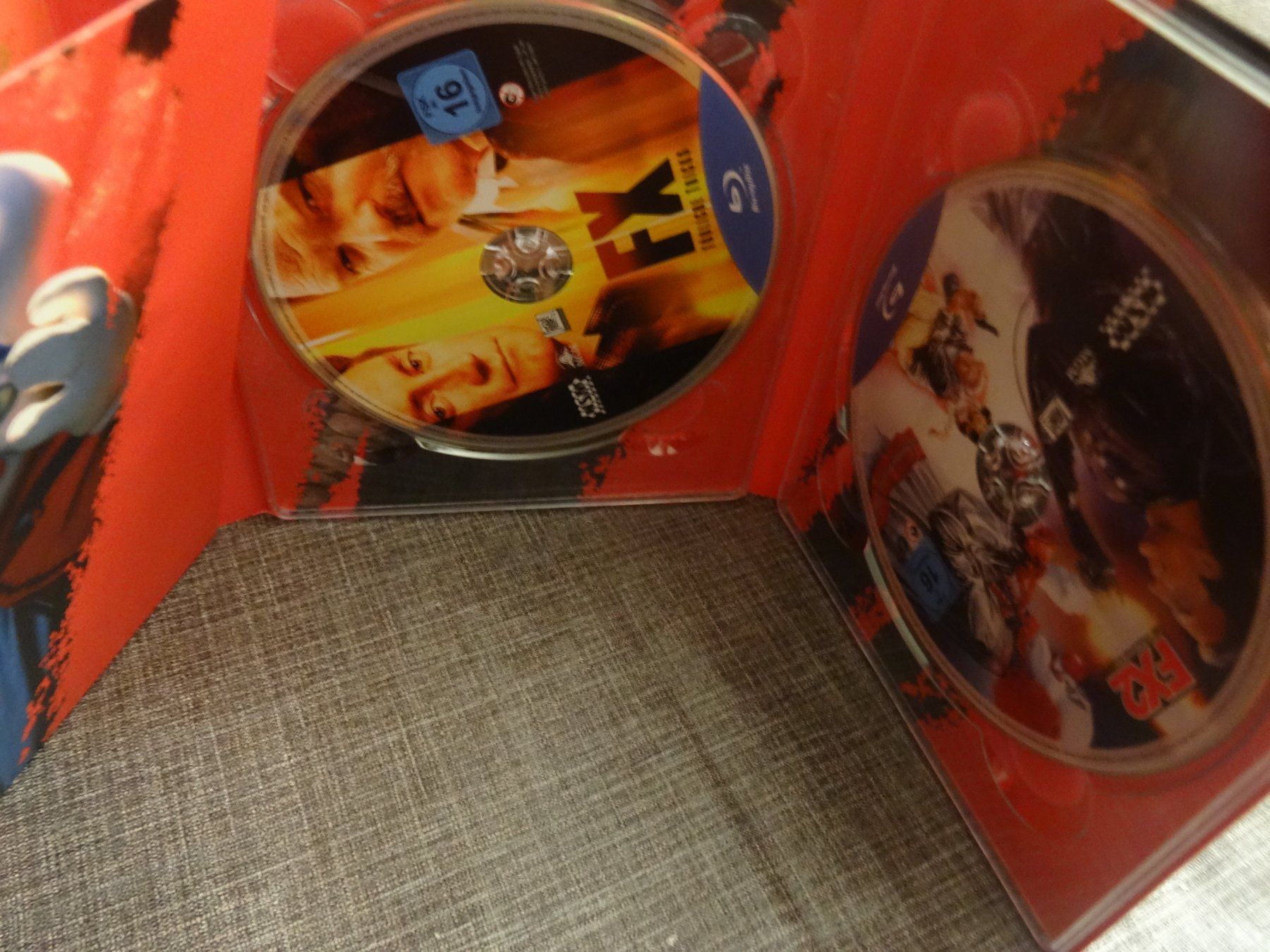 Tutti i DVDs: FX & FX 2 Blu-ray Set – Usato da Olten venduto da Disc-Verkauf 2