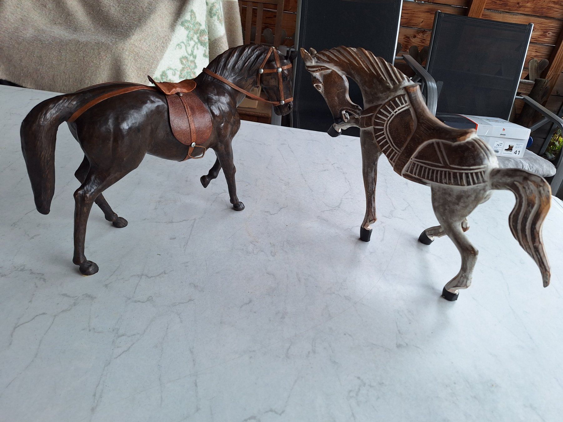 Statuette: DEKORATION 2 PFERDE TIERFIGUREN – Usato da Huttwil venduto da Kunterbuntli 1