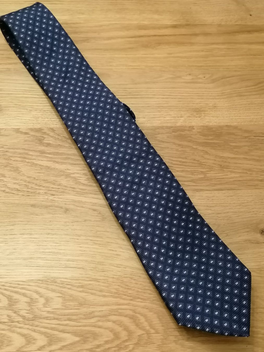 Cravatte: Massimo Dutti Krawatte 100% Seide - Nr.133 – Usato da Basel venduto da vintagecollector 1