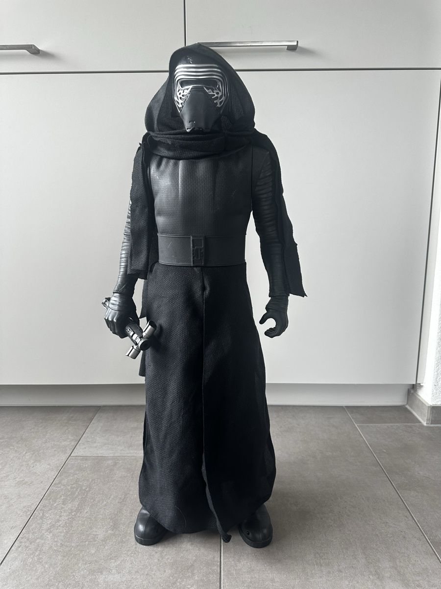 Star Wars Statuette: Star Wars Figur Kylo Ren 80cm – Usato da Scherz venduto da ste_mb6v