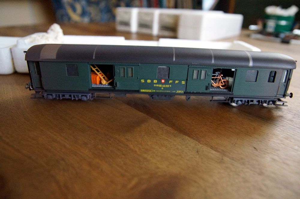 Metropolitan Modelleisenbahnen: Metrop/API 7040 - SBB Gepäckwagen D (RIC F4ü) – Gebraucht aus Schönenwerd von Steidi 4