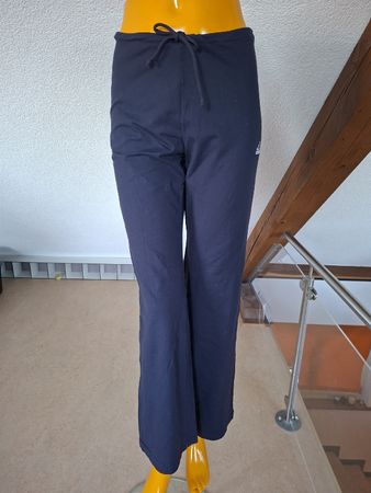 Adidas Trainingshose dunkelblau Grösse S/ M vintage