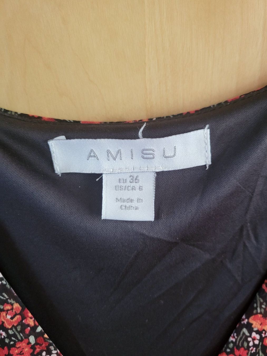 Kleider: Kleid geblümt Grösse S neuwertig – Neu (gemäss Beschreibung) aus Rünenberg von Bille77 4