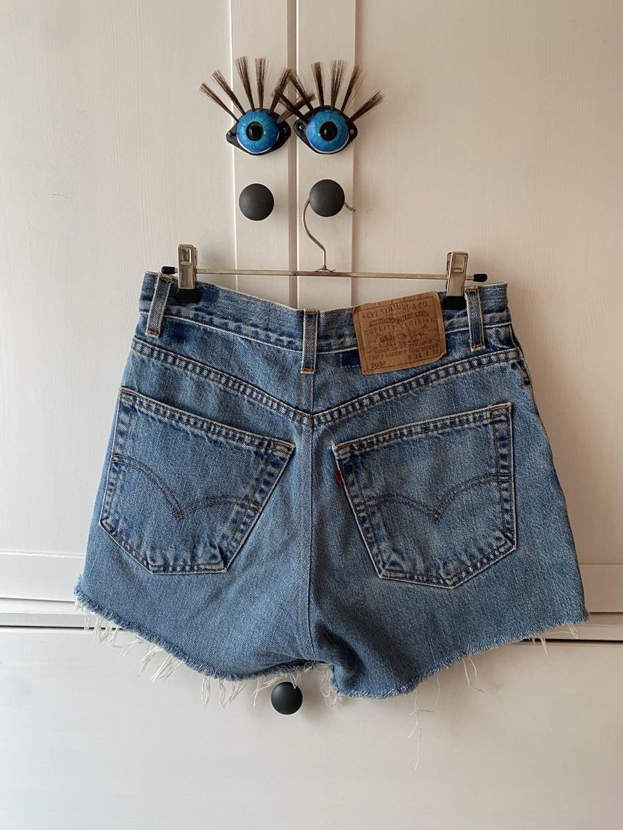 Levi's Pantaloni: LEVIS 15 – Usato da zürich venduto da venezi 1