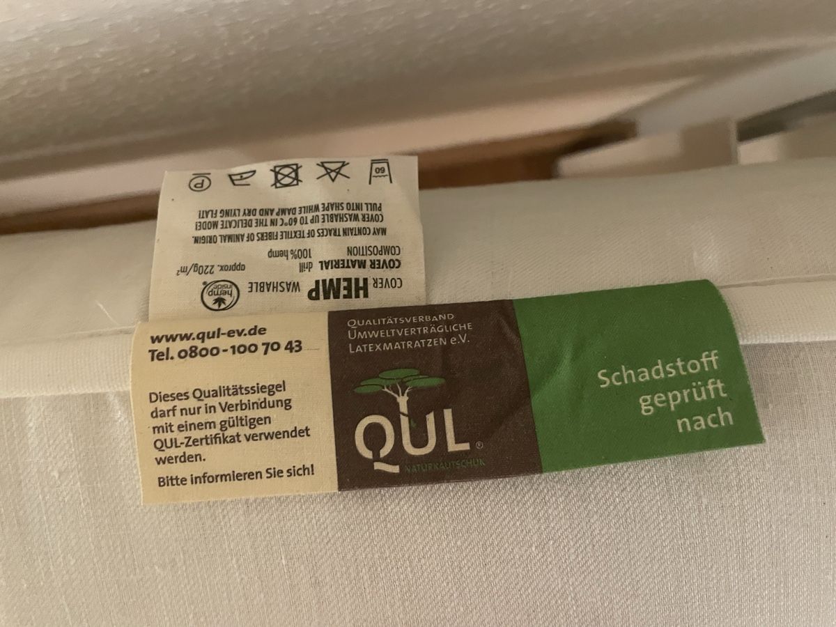 Hay Letti: Bettgestell Hay, Matratze Dormiente, Rost IKEA – Usato da zürich venduto da Nanananana 7