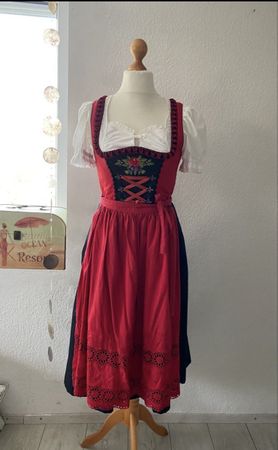 Original Landhaus Dirndl Gr. 38 mit Spitzenschürze