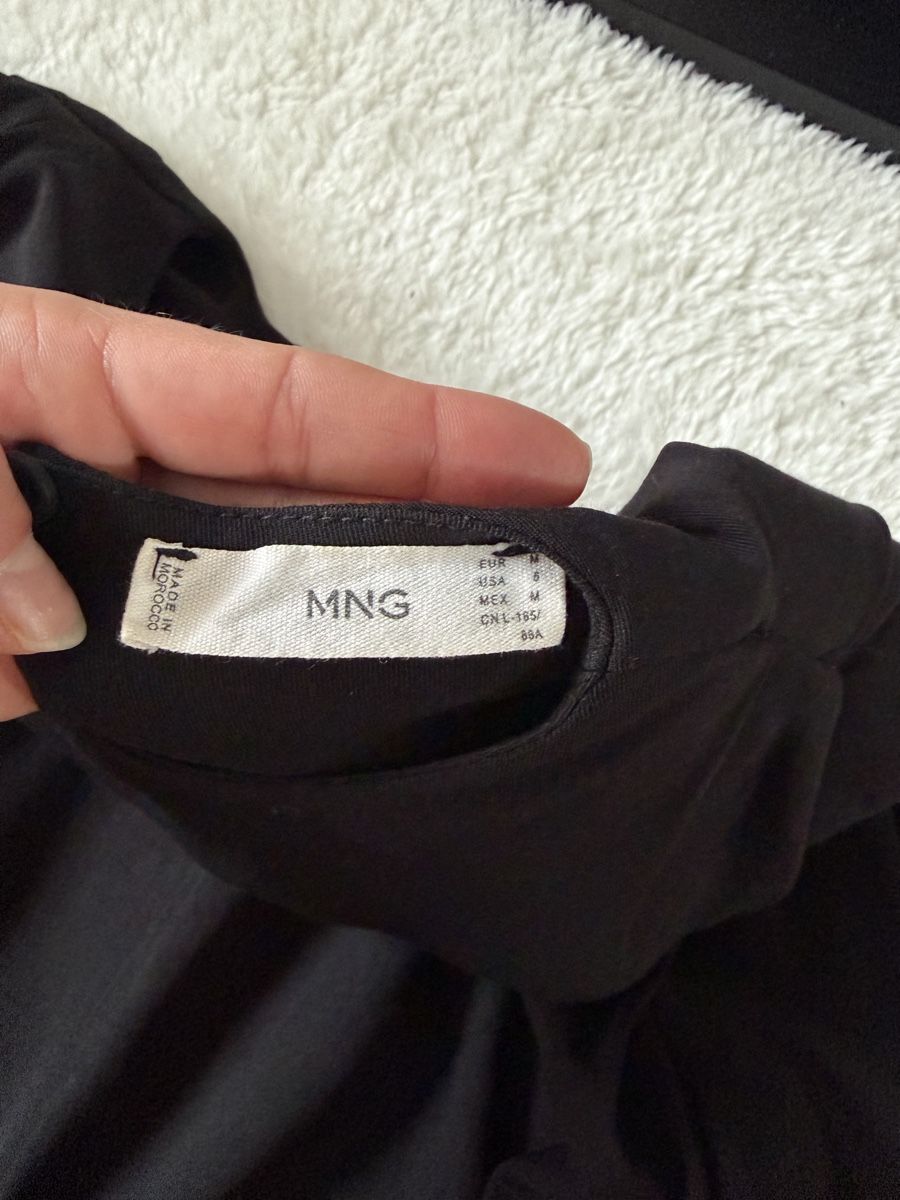 Mango Vestiti: Black long sleeve dress Mango – Usato da Zürich venduto da Abu95 9