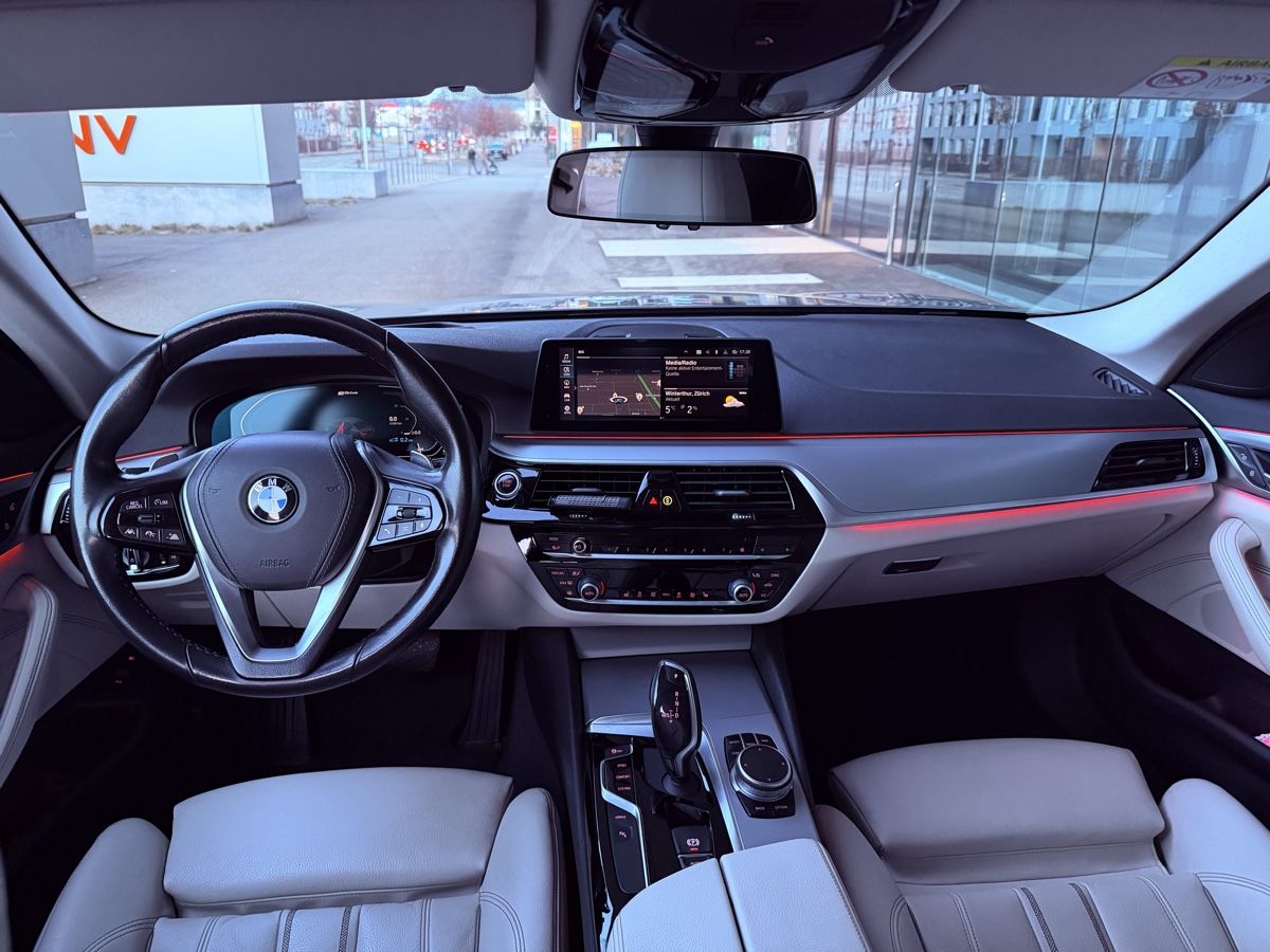 BMW Autos: BMW 530e xDrive – D'occasion à Winterthur par sch_5lnl 4