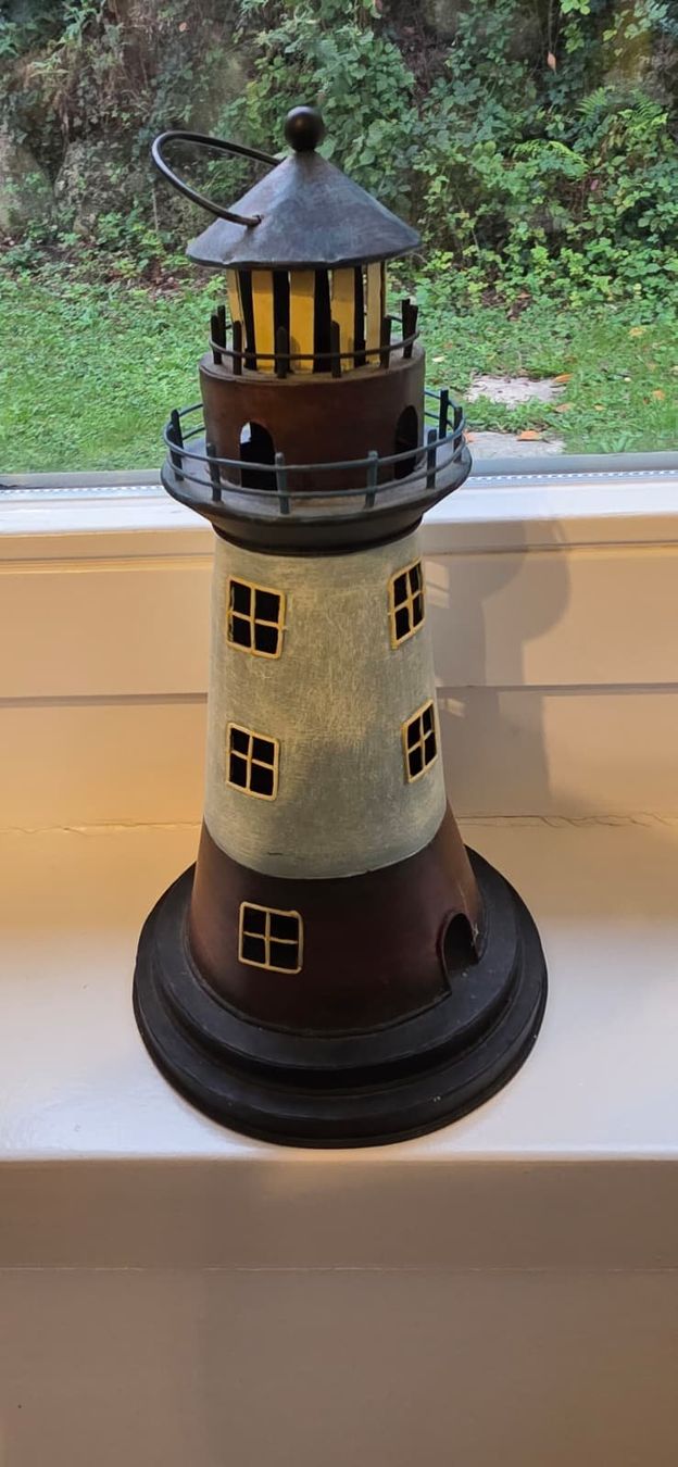 Tutte le decorazioni: Maritimer Deko-Leuchtturm mit Kerzenhalter – Usato da Bäch SZ venduto da nicolasg2 1