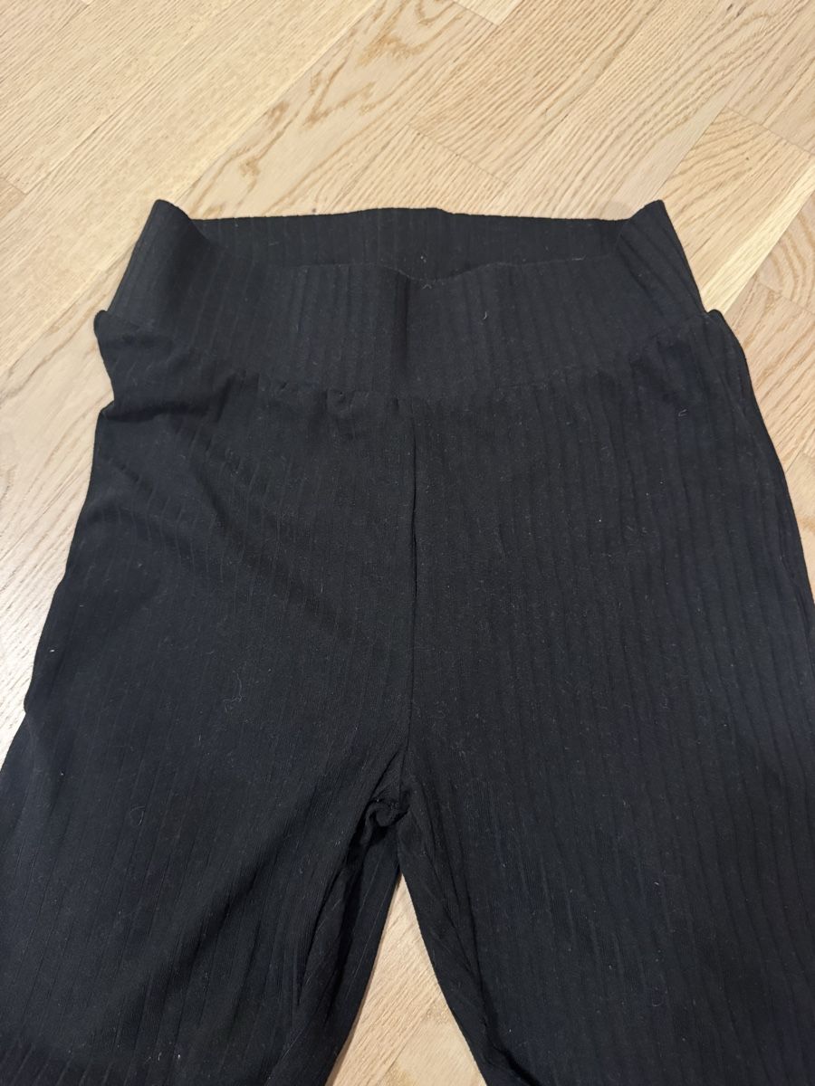 Pantalons: Schlaghose, Schwarz – Neuf (Voir description) à Pfäffikon ZH par aitm_00 1