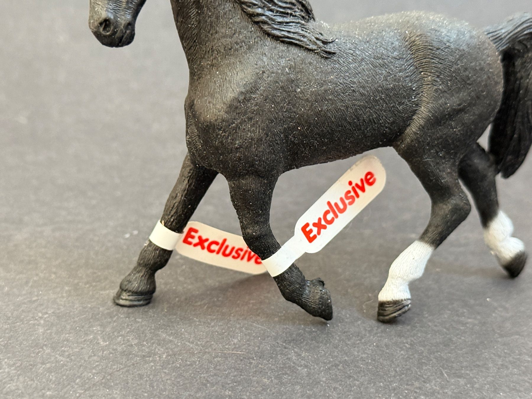 Schleich Statuette: Schleich Holstein Mare Limited Edition Stute Pferd – Nuovo (secondo la descrizione) da Ennetbaden venduto da mapa05 3