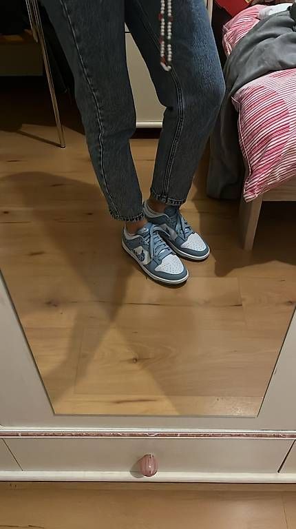 Herrenschuhe: NIKE DUNK LOVE – Gebraucht aus Gorduno von deesssiree