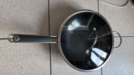 Kuhn Rikon Wok Pan with Glass Lid, Acceptable