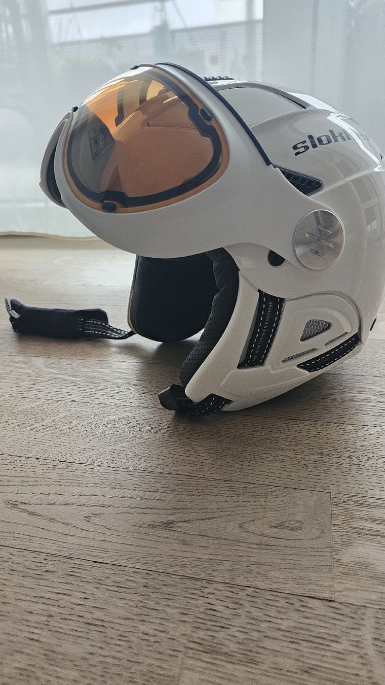 Helme: Slokker Helm Grösse 55-57 – Neu (gemäss Beschreibung) aus Rupperswil von Bella_