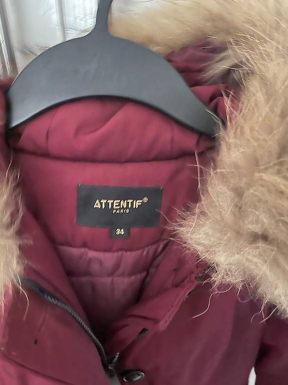 Jacken: Weinrote Winterjacke – Gebraucht aus Aarberg von OrDo20 2
