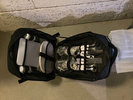 Picnic Rucksack mit Geschirr und Kühlfächern