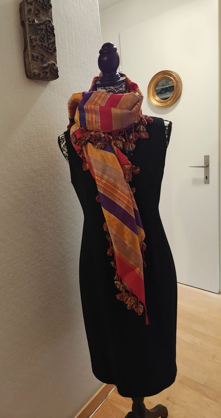 Foulards, Tücher & Schals: Seidenschal – Neu (gemäss Beschreibung) aus Schaffhausen von sim_j822 2