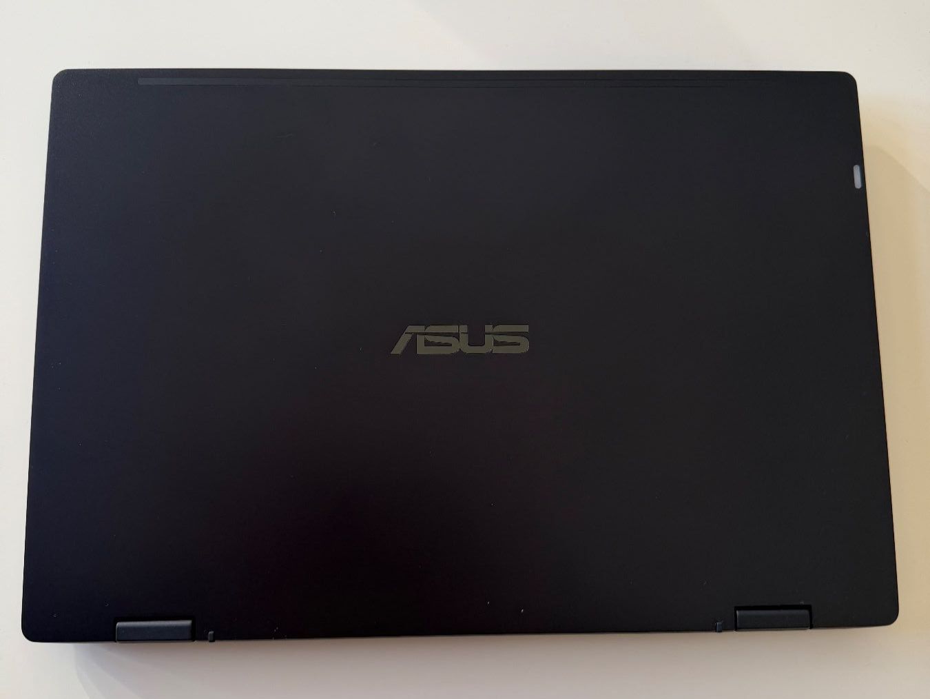 Asus Notebook: Asus ExpertBook B3 Flip – Usato da Lenzerheide/Lai venduto da _Giulio_
