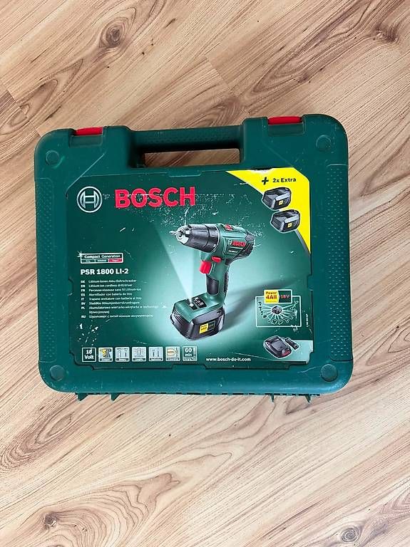 Caricatori & Batterie: Bosch Akku und Ladegerät – Usato da Bern venduto da LicolnLacost