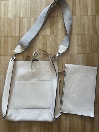 Elegante abro Handtasche aus Leder - ideal für den Sommer!