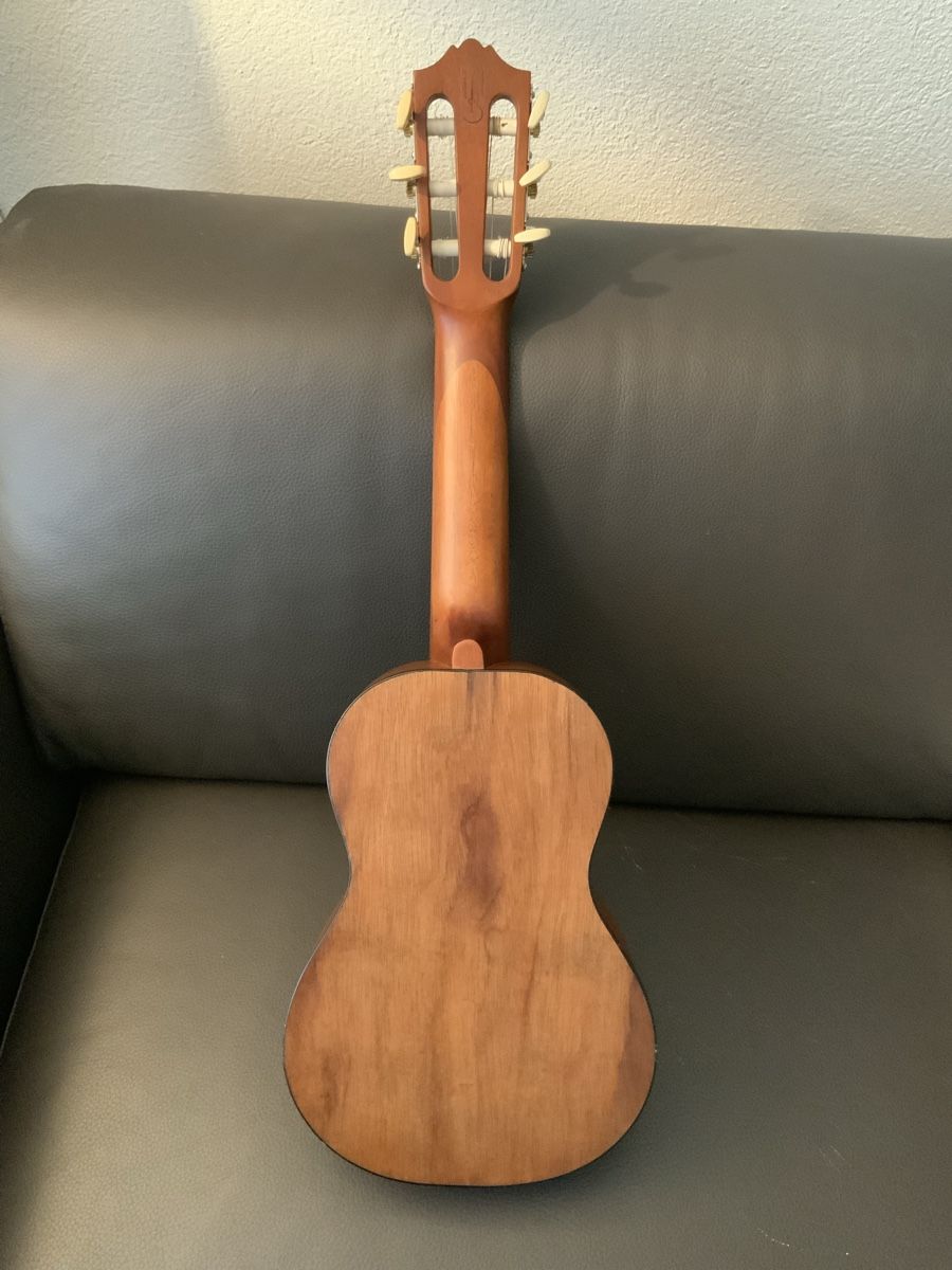 Yamaha Musikinstrumente: Yamaha Guitalele GL-1 – Gebraucht aus Bassersdorf von  1