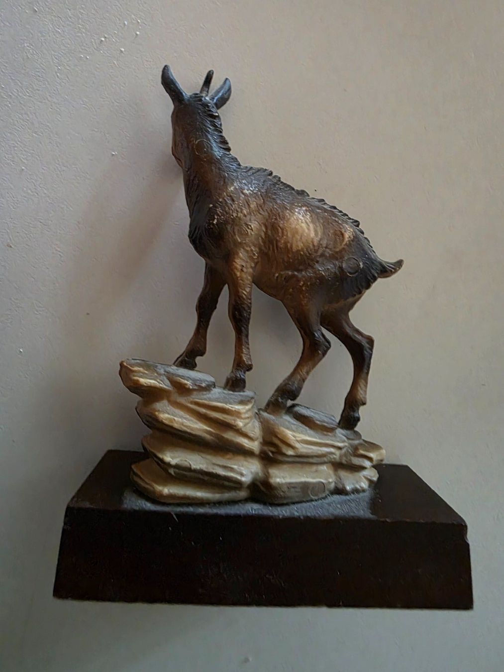 Statuette: Figur Statue Gemse Steinbock Alpen Tier 12 cm 82 Gramm – Usato da Walterswil BE venduto da Lonitti 1