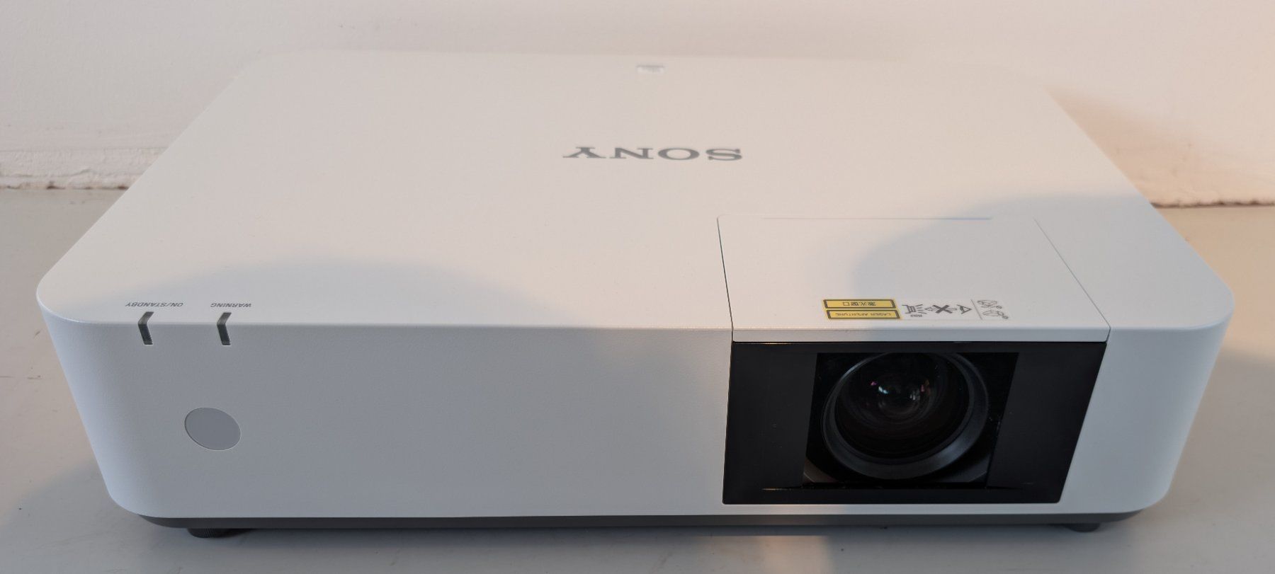 Sony Vidéoprojecteurs: Sony Laserprojektor - VPL-PHZ10 – D'occasion à Dietlikon par ComdatAG 1