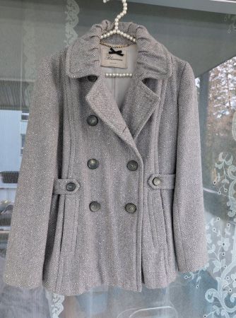 Jacke BLUMARINE,CH-GR.36,neuwertig,220 Fr.