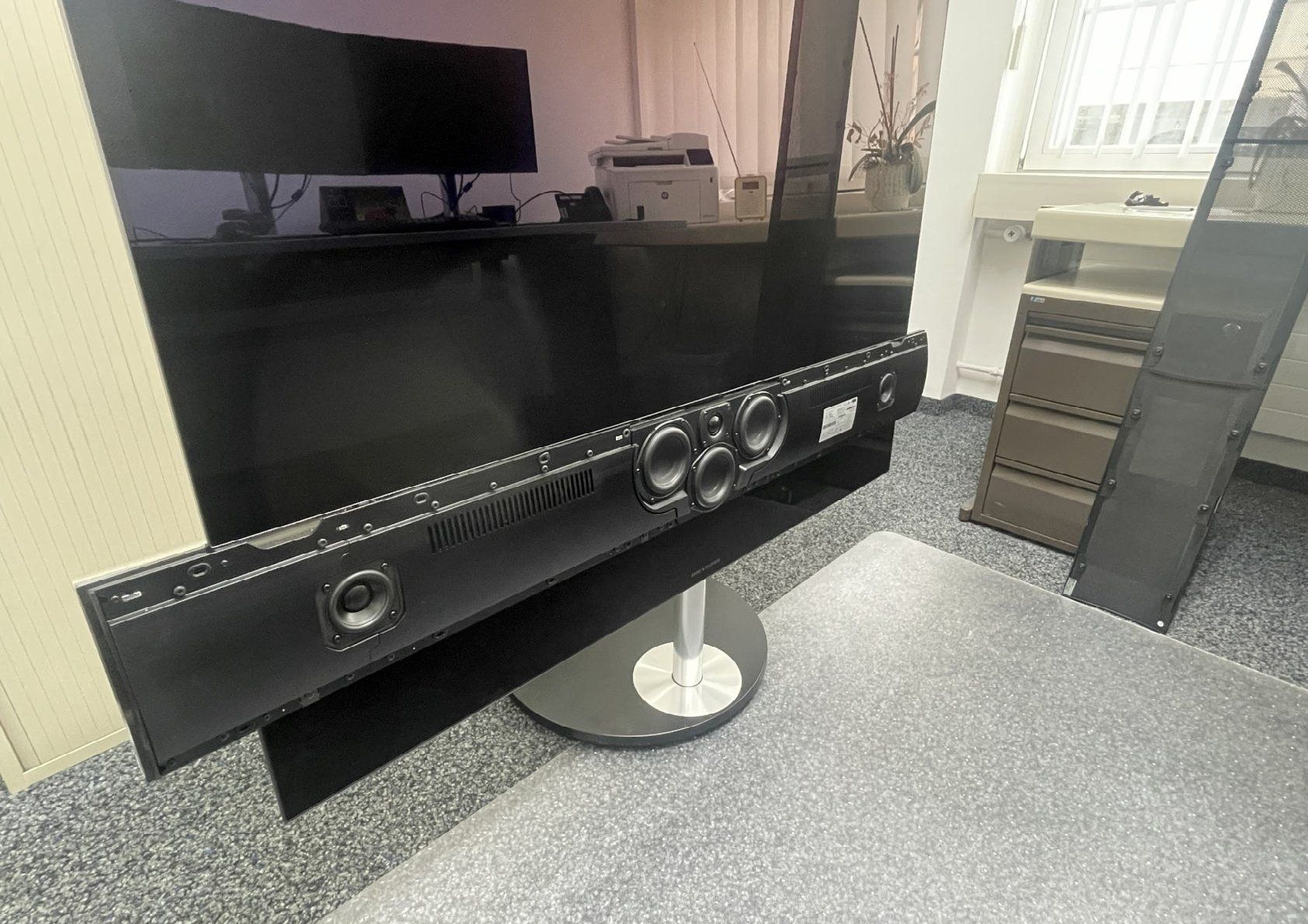 Bang & Olufsen Televisori: Bang & Olufsen TV BeoVision Eclipse-55 SoundCenter – Usato da Degersheim venduto da BA_Degersheim 1