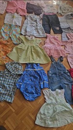 Lot 30 ensembles pour fille 0-18 mois