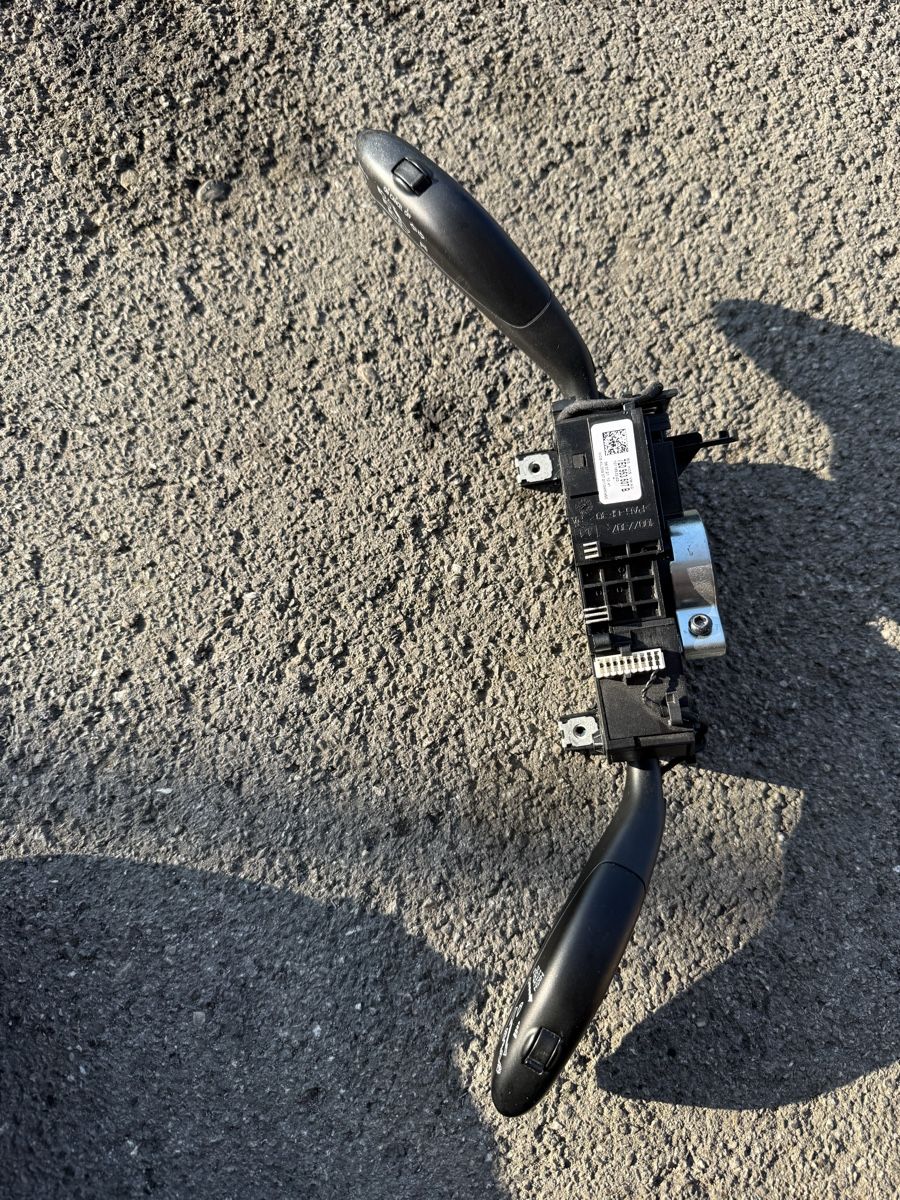 Alle Autoersatzteile: Tempomathebel VW 7E0953507B – Gebraucht aus Wolfhalden von snupiid