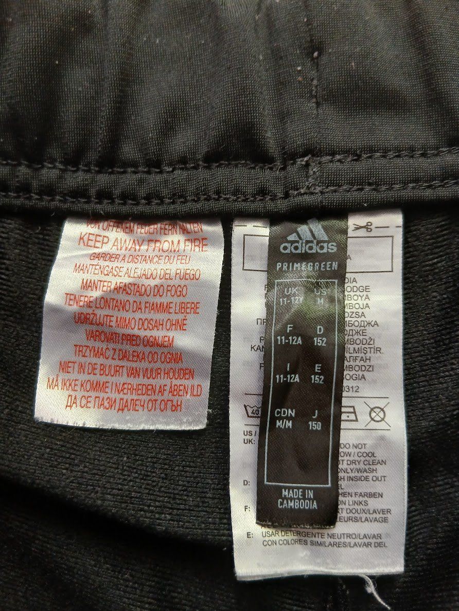 Adidas Pantaloni: Adidas Hose – Usato da Dübendorf venduto da Fip05 1