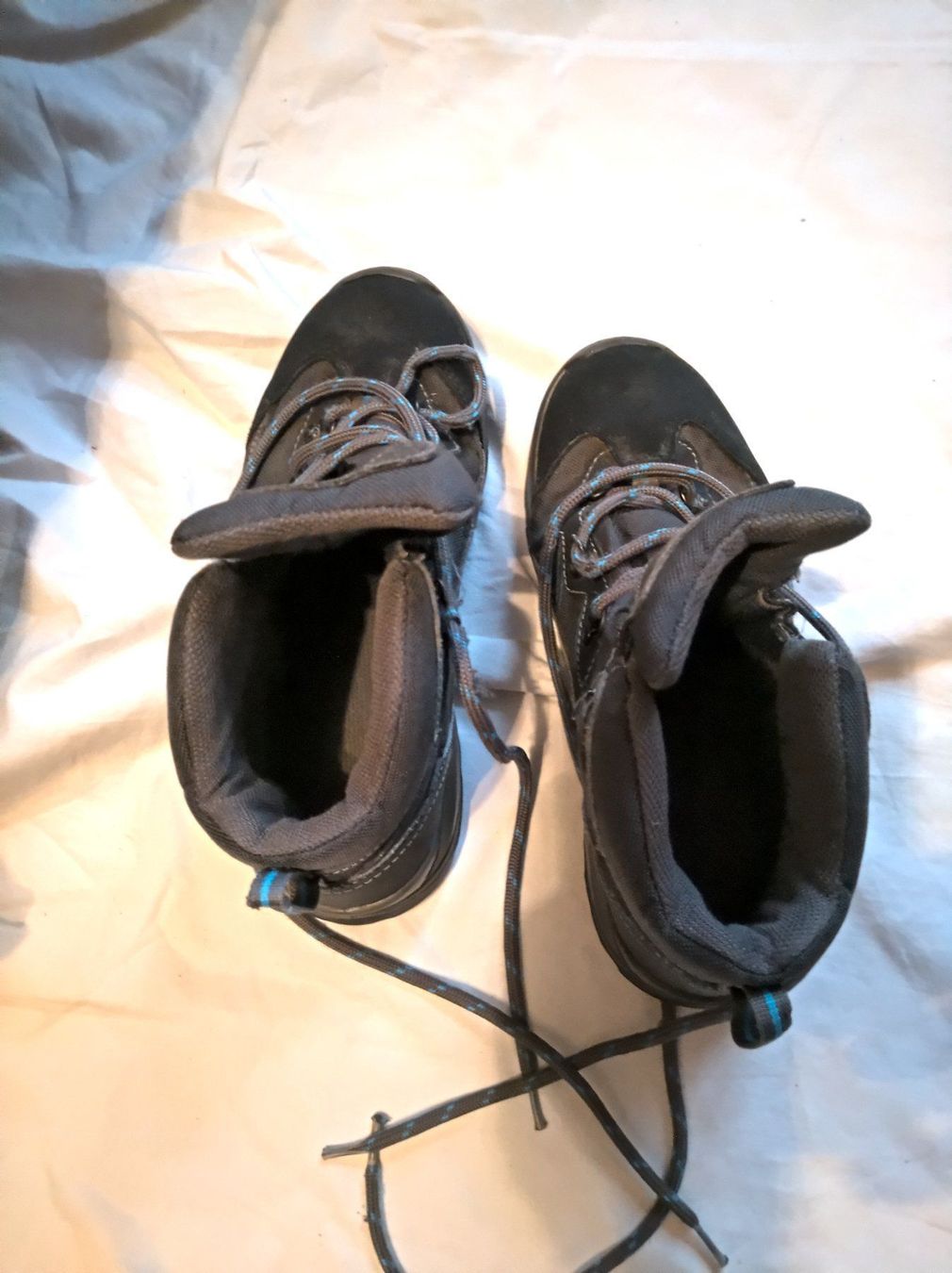 Scarpe per ragazzi: Chaussure de marche enfant – Usato da Les bois venduto da Steph-tigrou 2