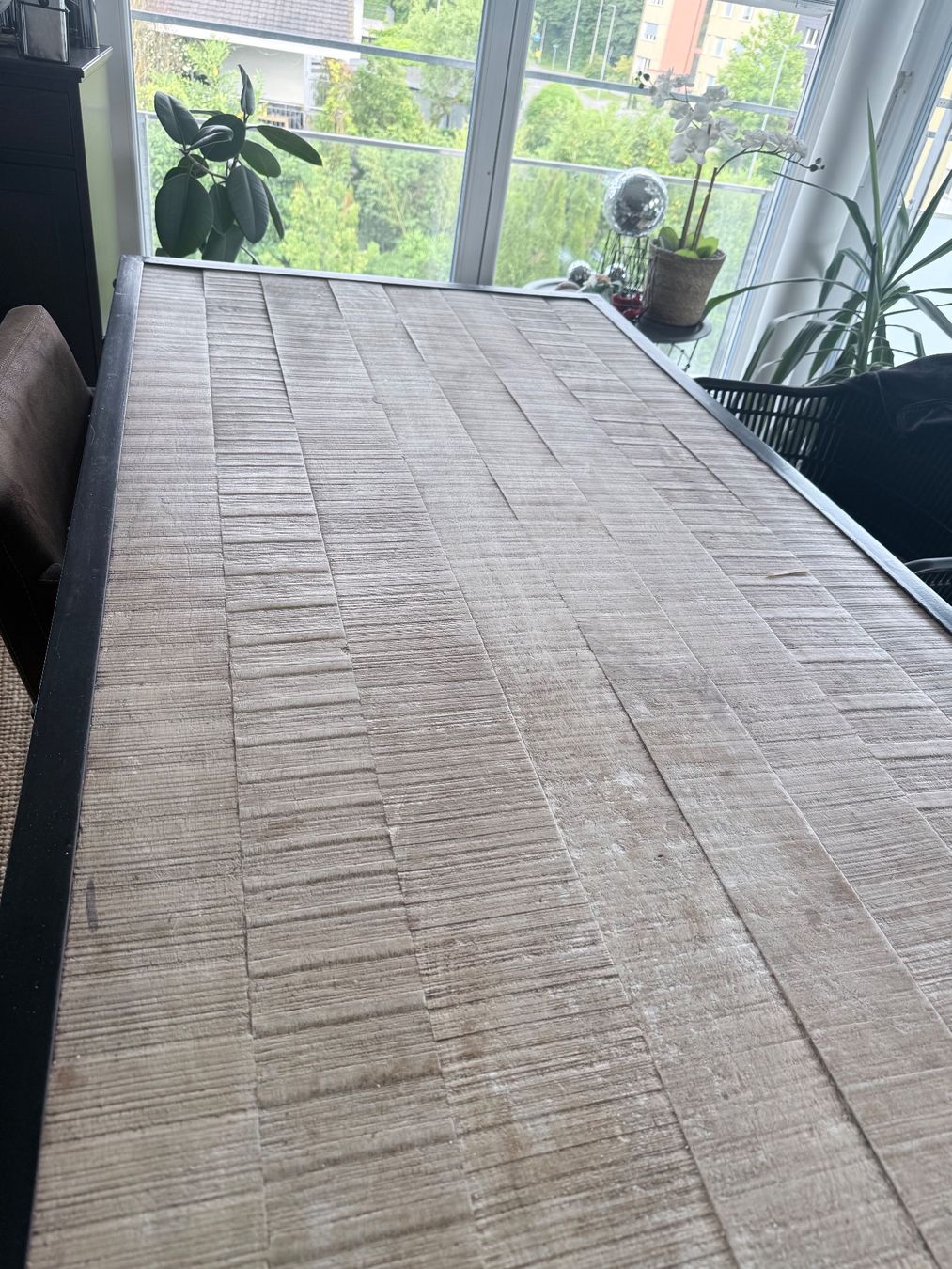 Tavoli: MangoHolz Esstisch – Usato da Aarberg venduto da Mancino01 1