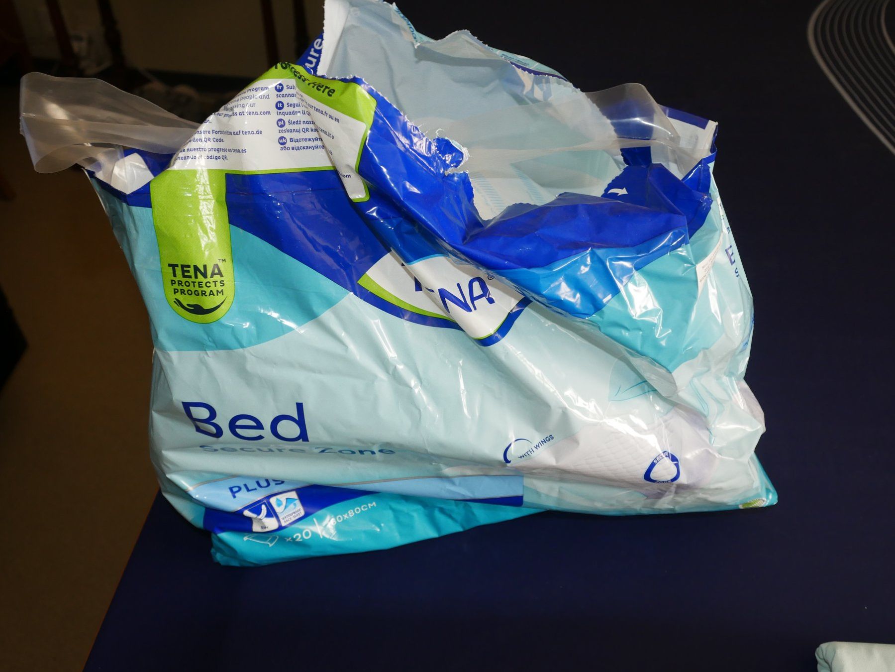 Secchi per pannolini & Pannolini: TENA Bed Secure Zone PLUS WINGS, 3 x 20 Stk. – Nuovo e nell'imballaggio originale da Gränichen venduto da Nimmersatt 5