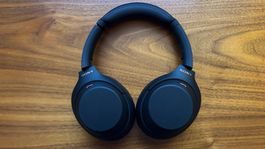 Sony WH-1000XM4 mit Noise Cancelling