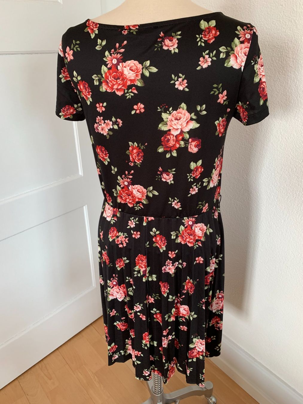 Anna Field Vestiti: ANNA FIELD Damen Kleid, ca. Gr. 40, Schwarz – Usato da Worb venduto da farben20zauber 2