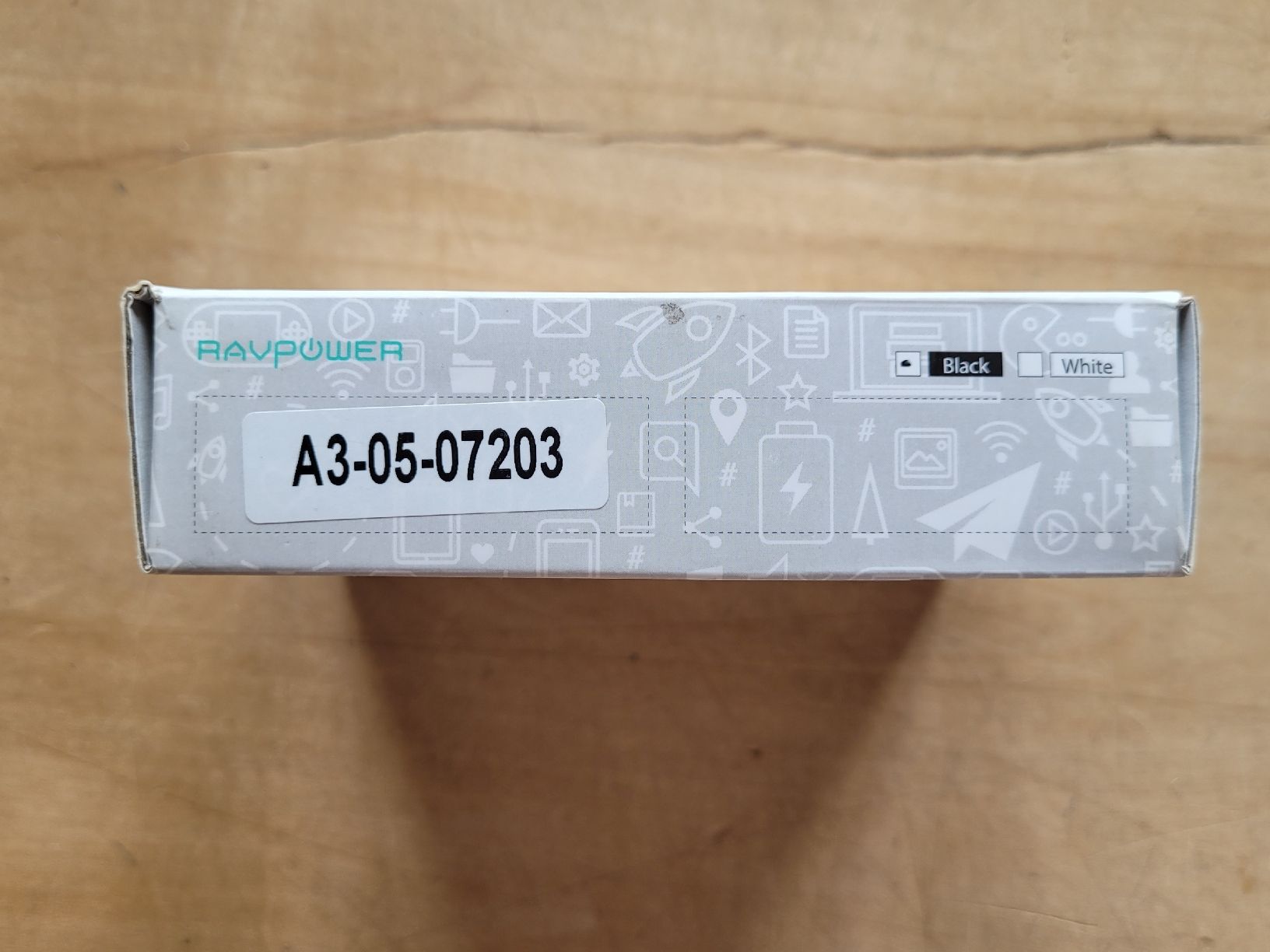 Caricabatterie: Schnellladegerät RAVPower 30W USB Qualcomm Quick Charge 3.0. – Nuovo e nell'imballaggio originale da Zürich venduto da Engiadinabassa 9
