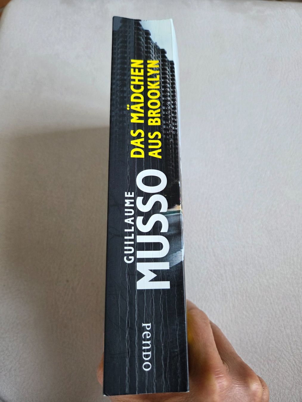 Bücher: Guillaume Musso - Das Mädchen aus Brooklyn – Gebraucht aus Bergdietikon von Tanne_10 2