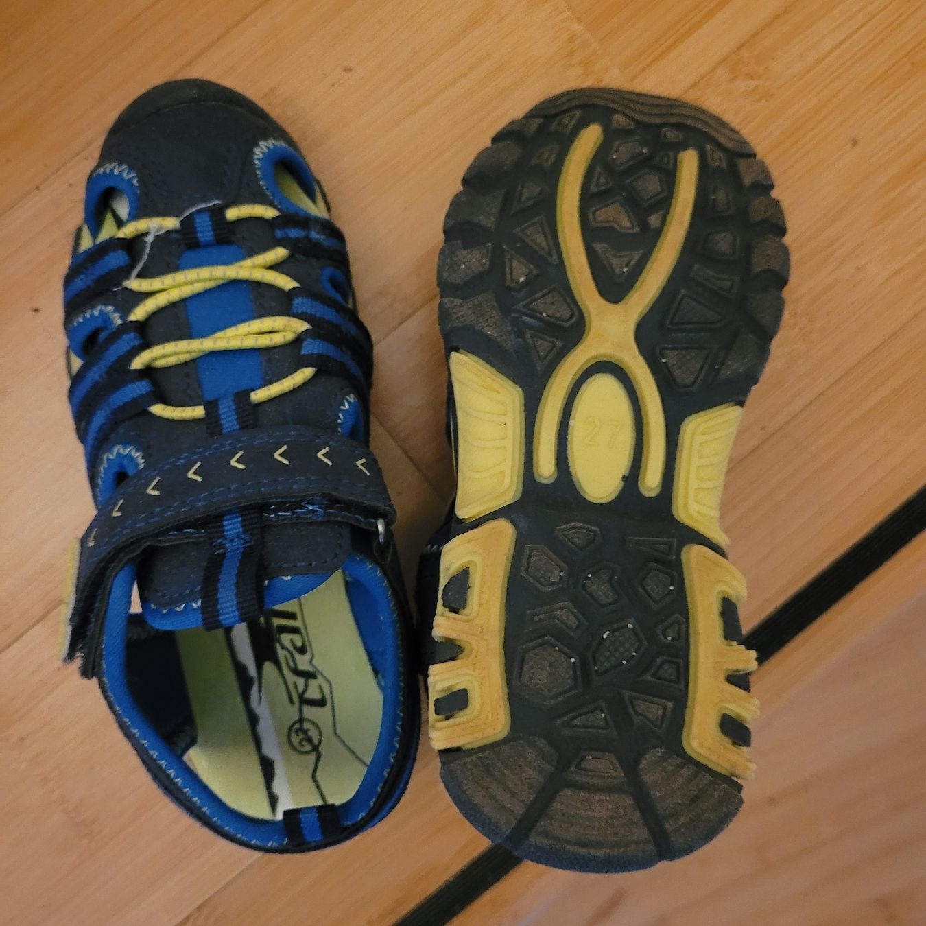 Chaussures garçon: Sandale, Gr. 27, super Zustand – D'occasion à Winkel par Tongabonga 1
