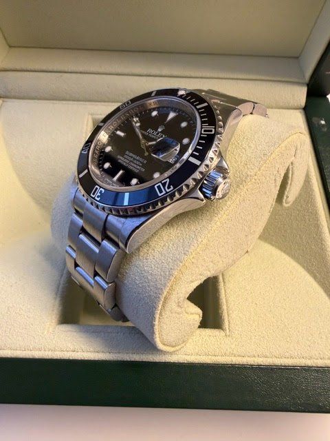 Rolex Orologi: Rolex Submariner Date 16610  "RRR"  2010 /  Box & Papers – Usato da Zürich venduto da Reu 3