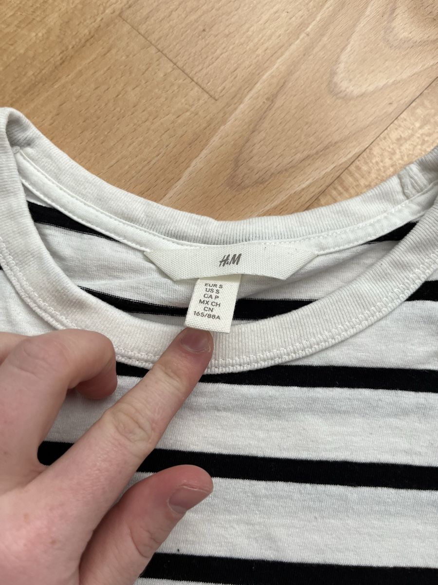 H&M Pulls & Sweat-shirts: longsleeve gestreift – Neuf (Voir description) à Zuzwil SG par dieschnellemichelle 1