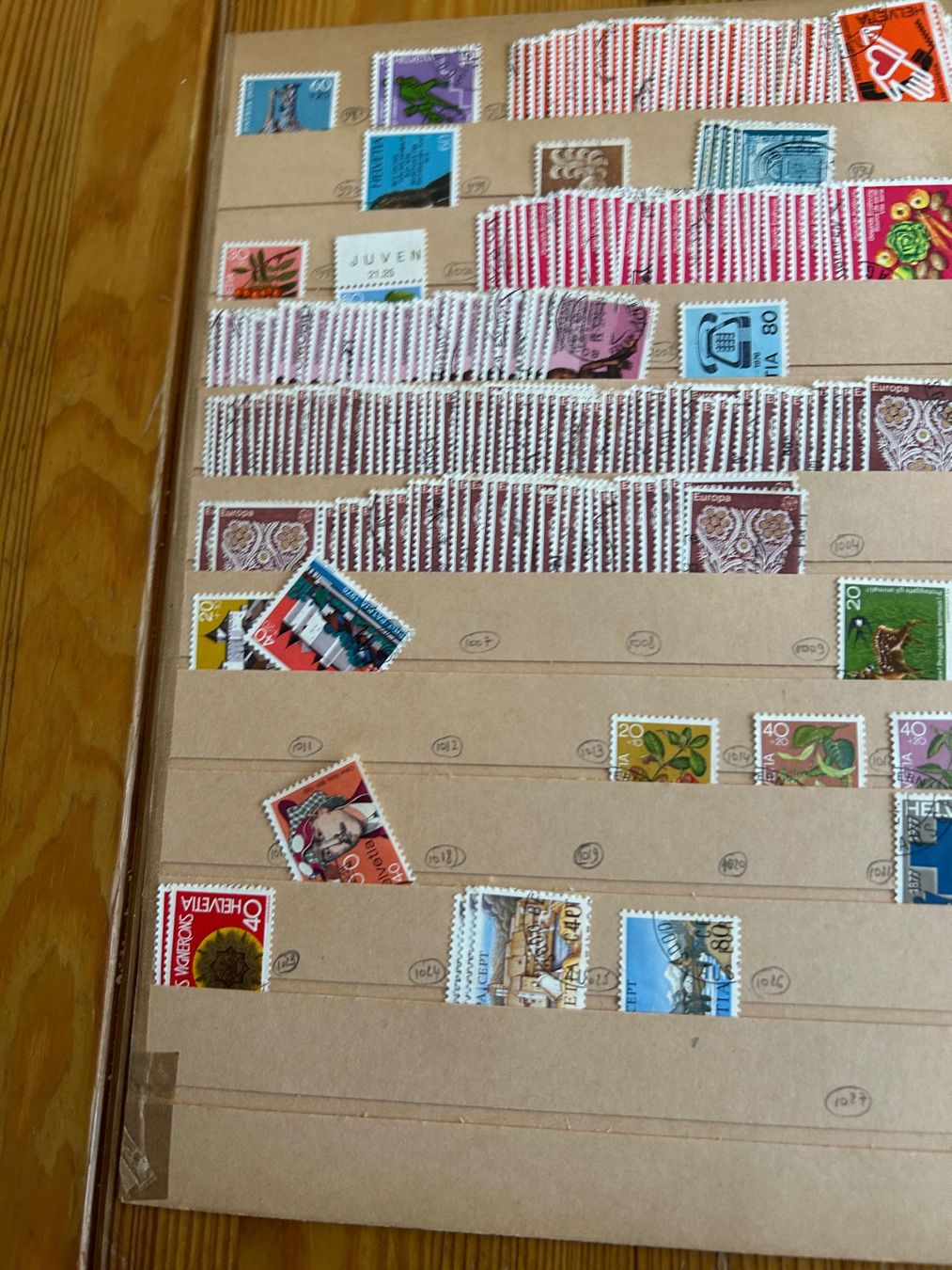 Tous les timbres: Timbres – D'occasion à YVONAND par denbil 2