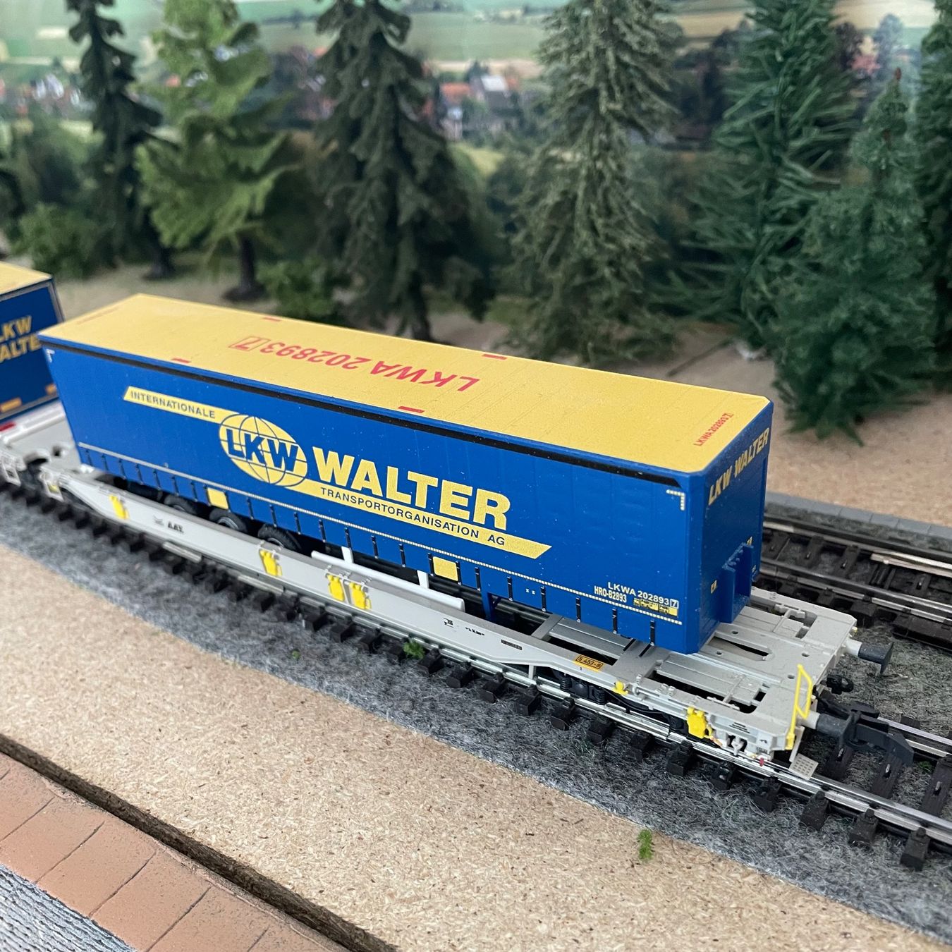 Roco Modellini di ferrovie: Roco 75905 Doppeltaschenwagen "LKW Walter" – Usato da Blumenstein venduto da Ritschi 1