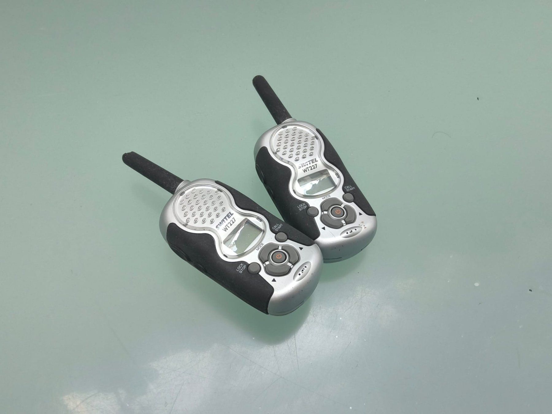 Radiocomunicazione: 2 Switel Funkgeräte Walki Talki – Usato da Suberg venduto da Lovelyfashion