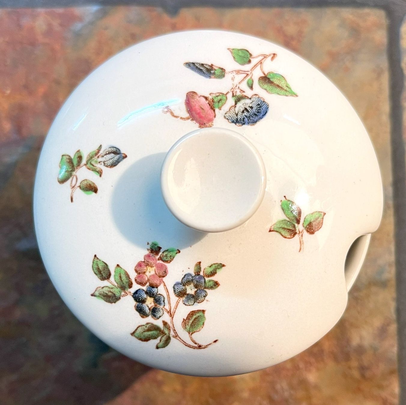 Wedgwood Tazze: Wedgwood Queens Sprays Tasse – Usato da Oftringen venduto da Vucki 1