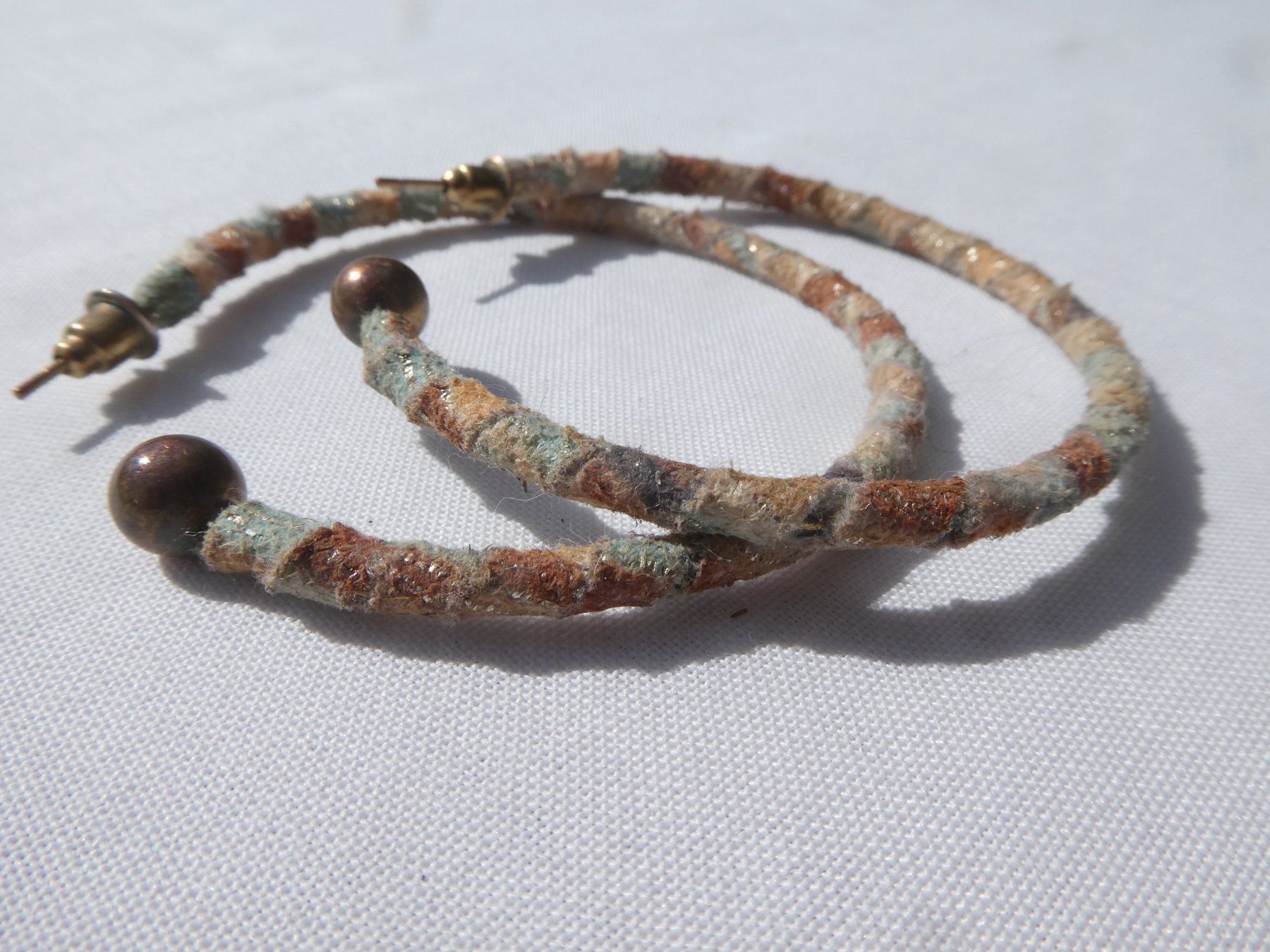 Boucles d'oreille: Creolen, Modeschmuck – D'occasion à Gattikon par kaandooh